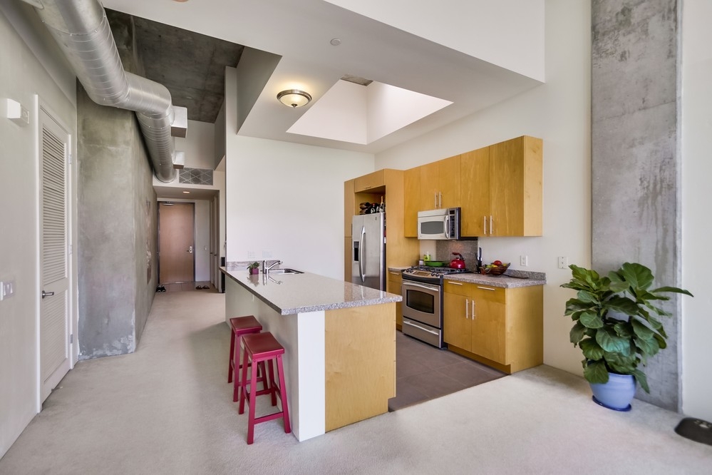 1025-island-avenue-705-017_web